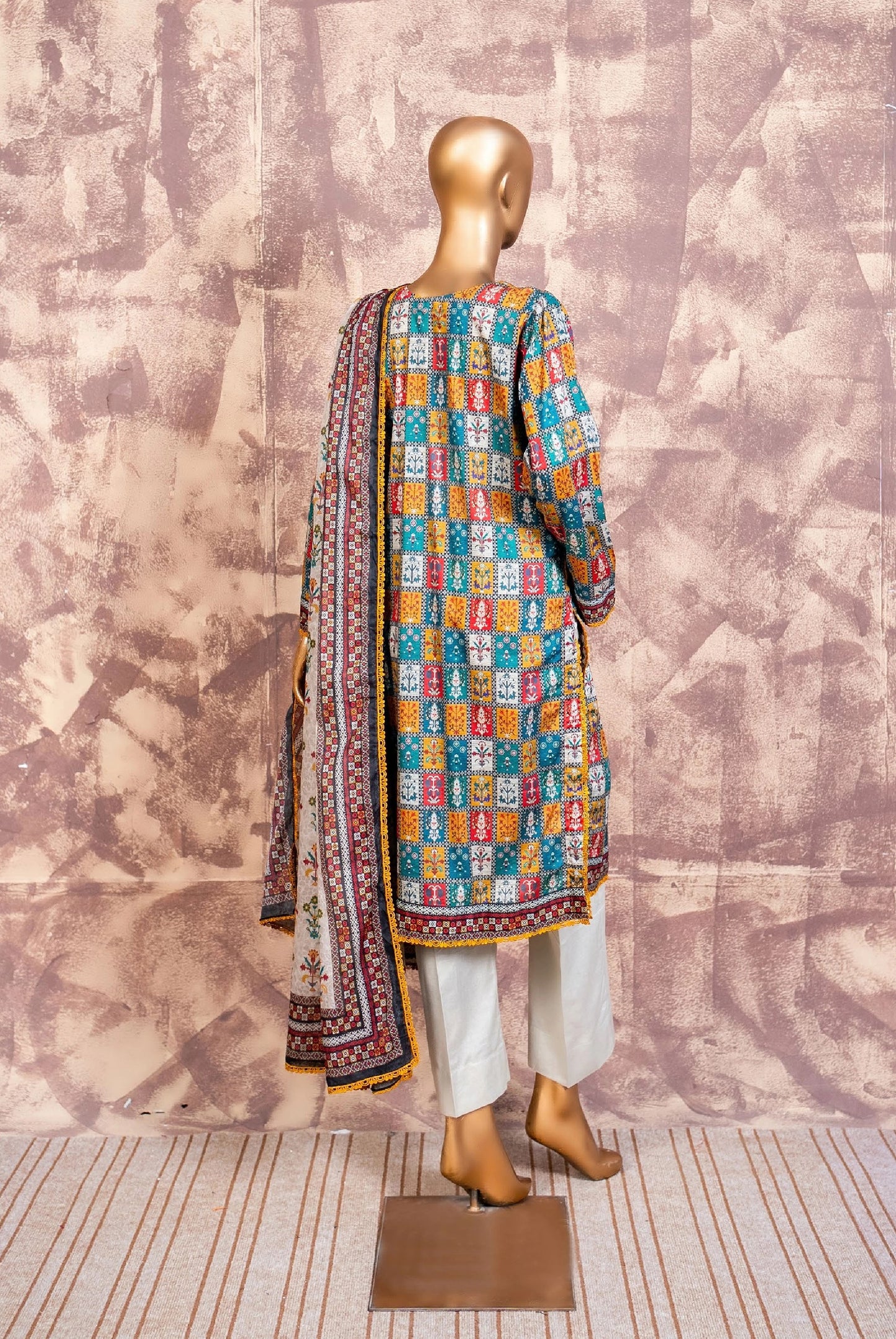 Printed Lawn 3PC Suit | Unstitched-ZR218