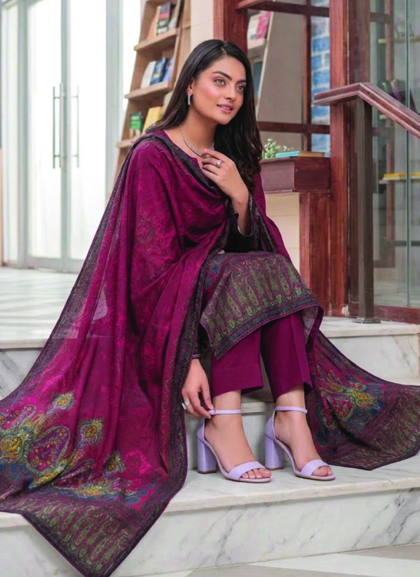 Digital Printed Lawn 3PC Suit-ZR194