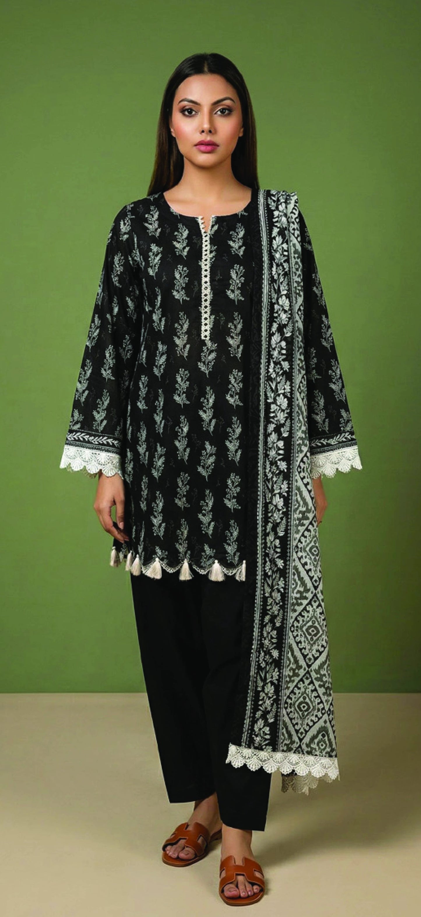 Digital Printed Lawn 3 PC Suit-ZR127