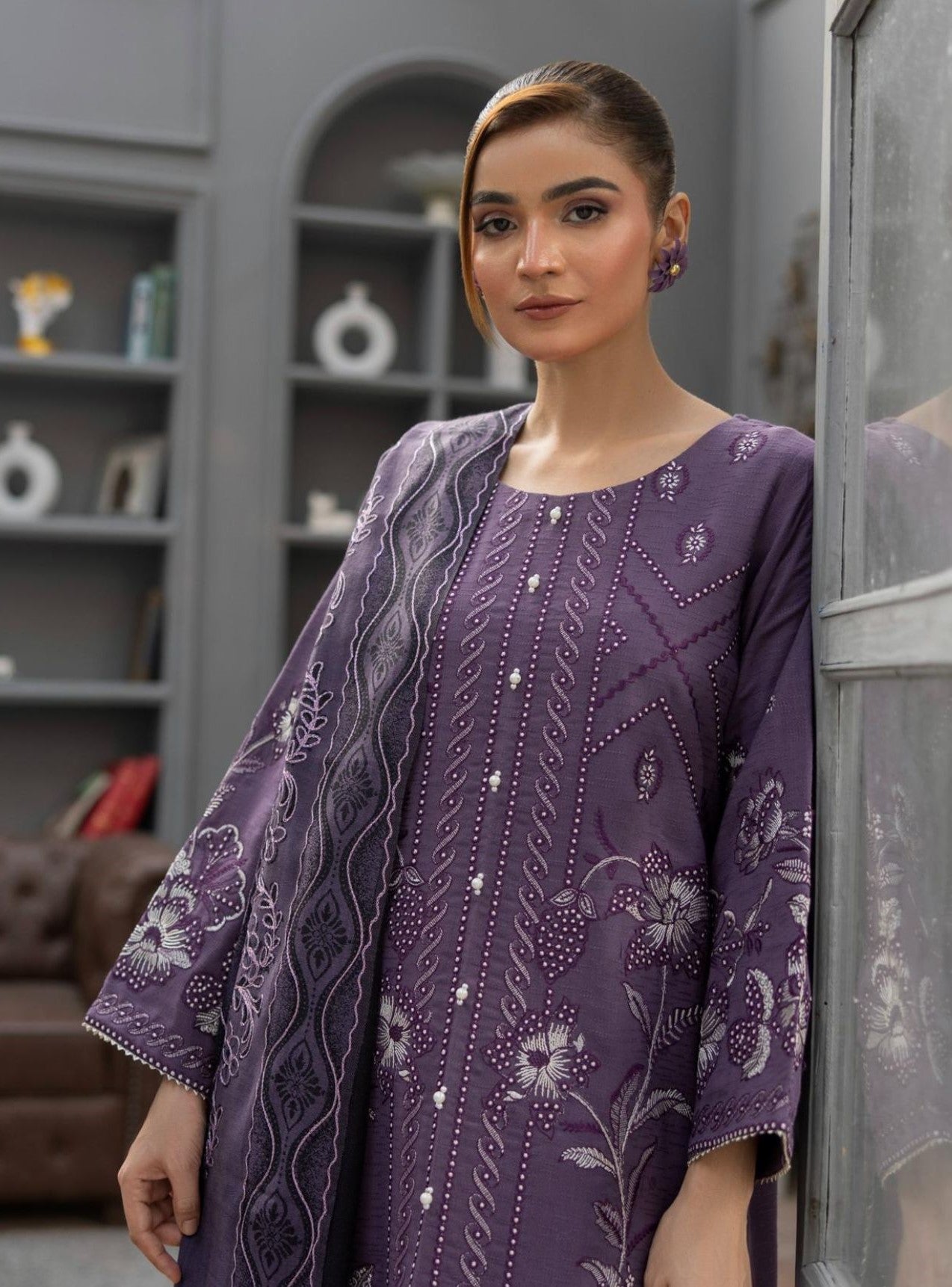 WINTER  MARINA EMBROIDED RESHAM WOOL SHAWL