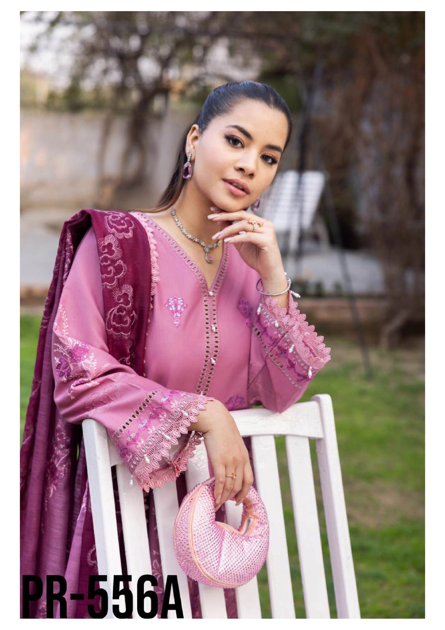 Luxury Embroidered Lawn 3PC-ZR113