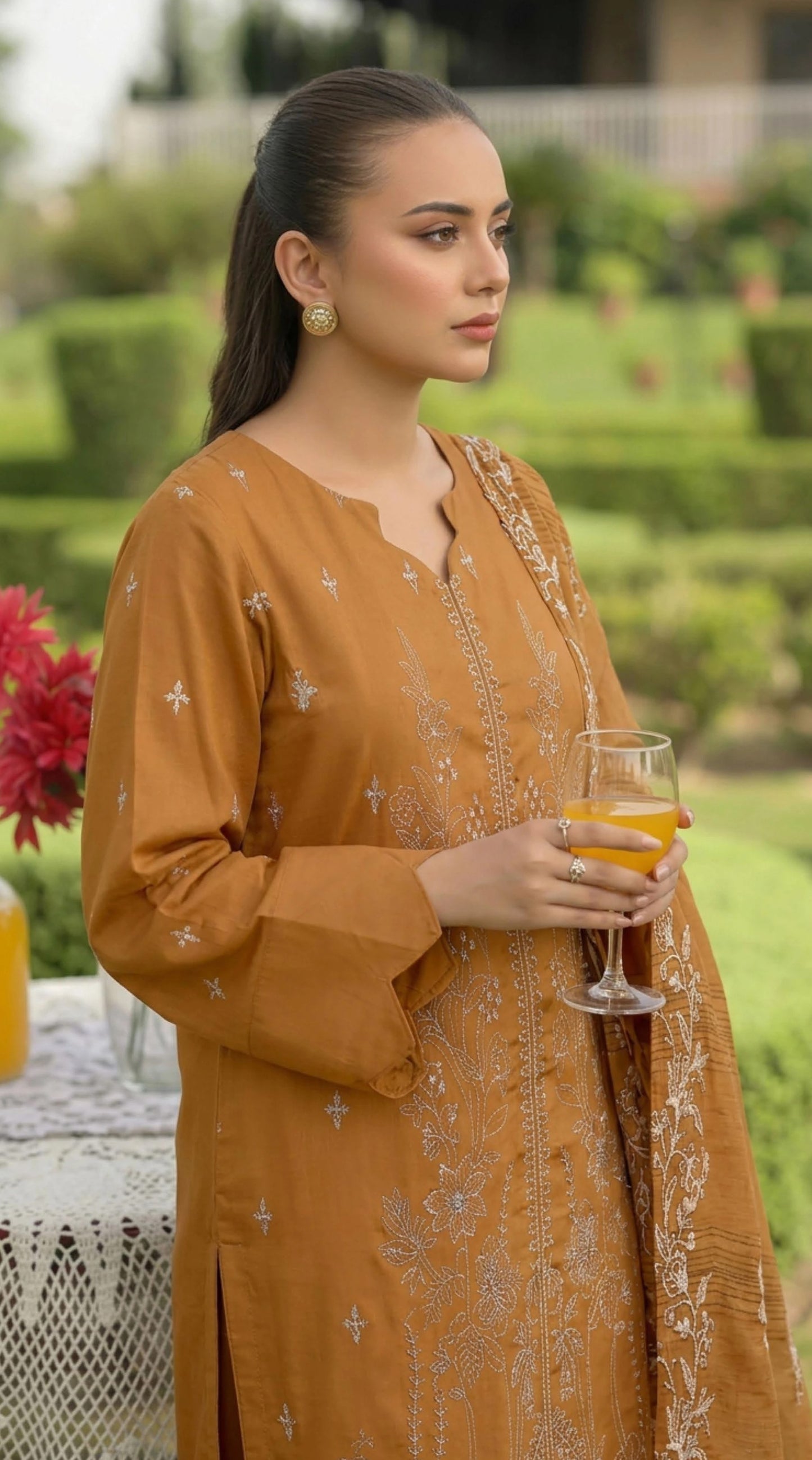 Embroidered Lawn 3 PC Suit-ZR138
