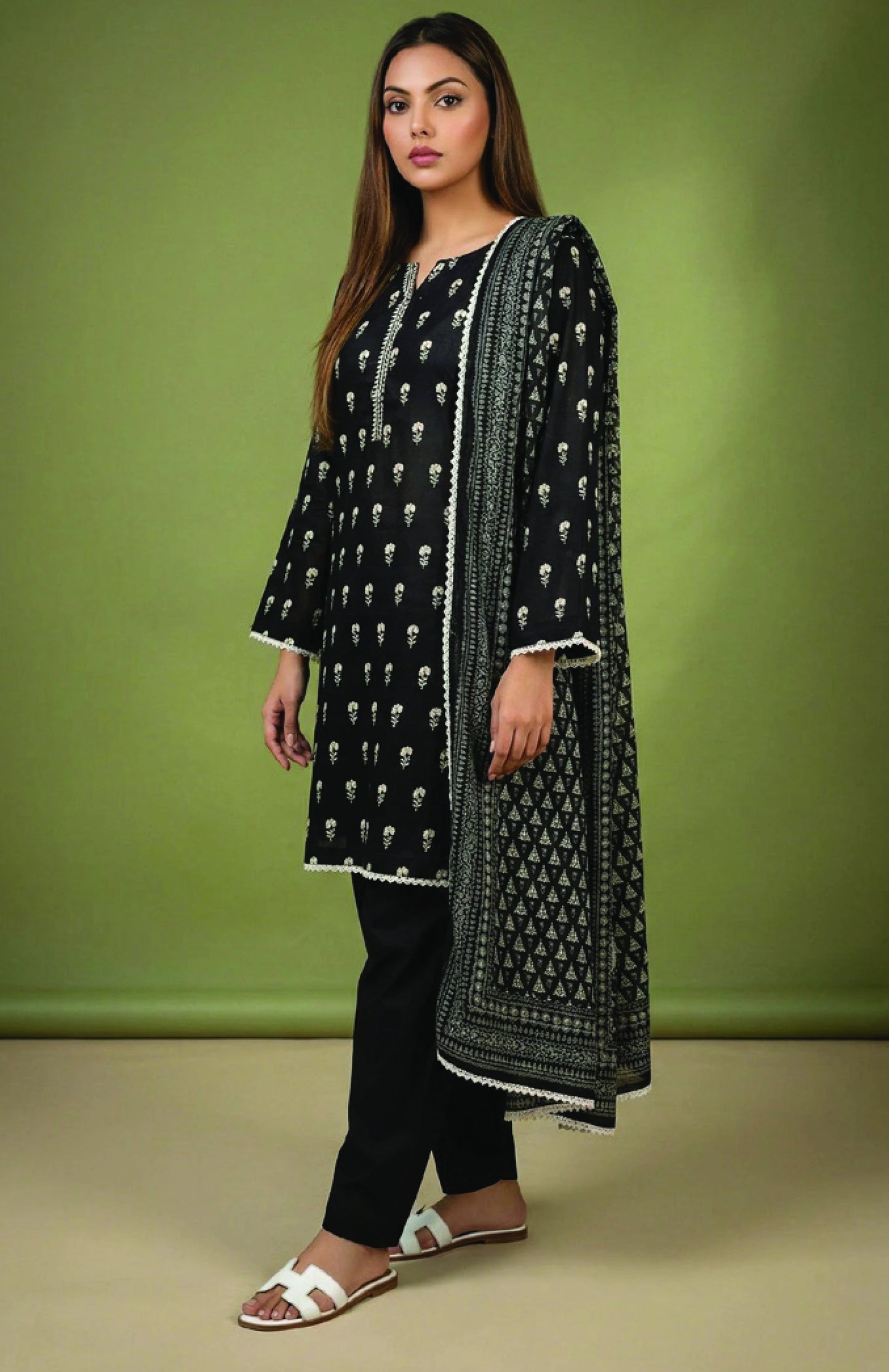 Digital Printed Lawn 3 PC Suit-ZR125