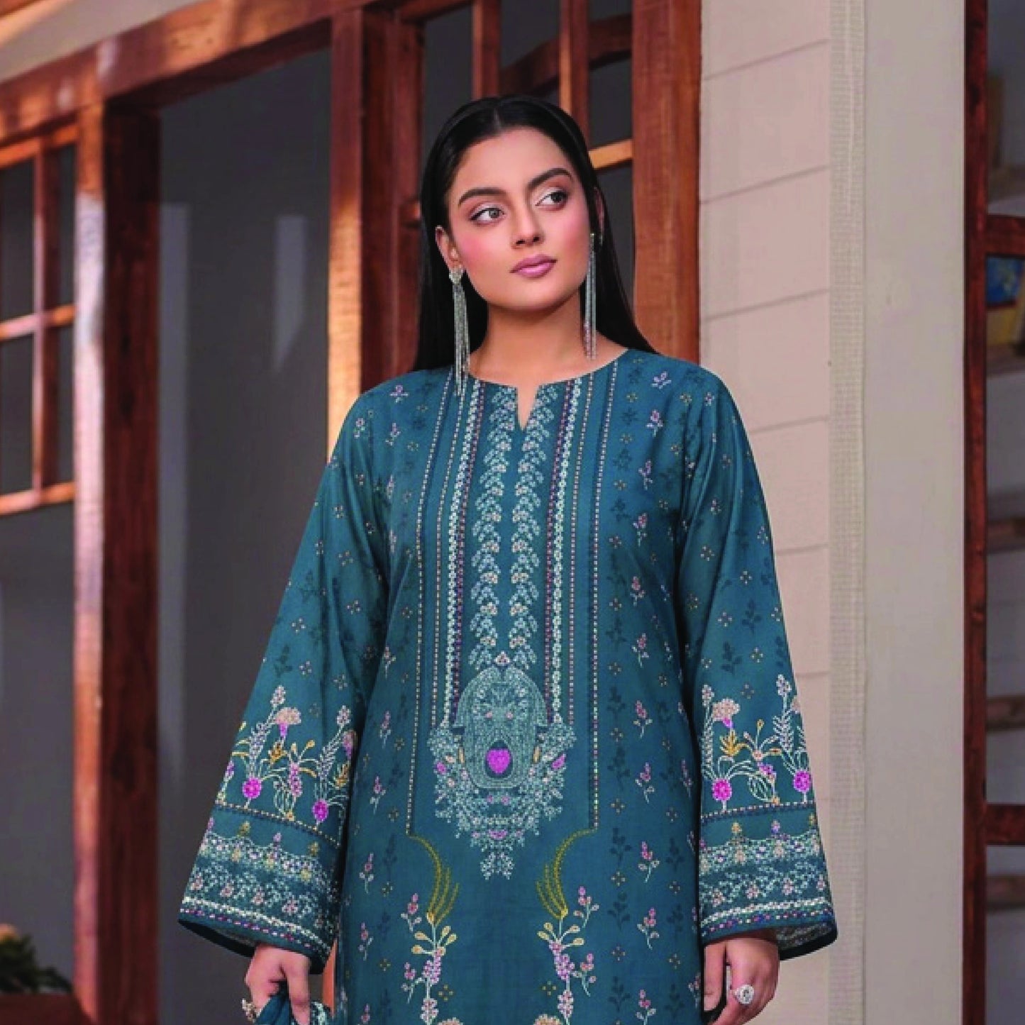 Digital Printed Lawn 3PC Suit-ZR187