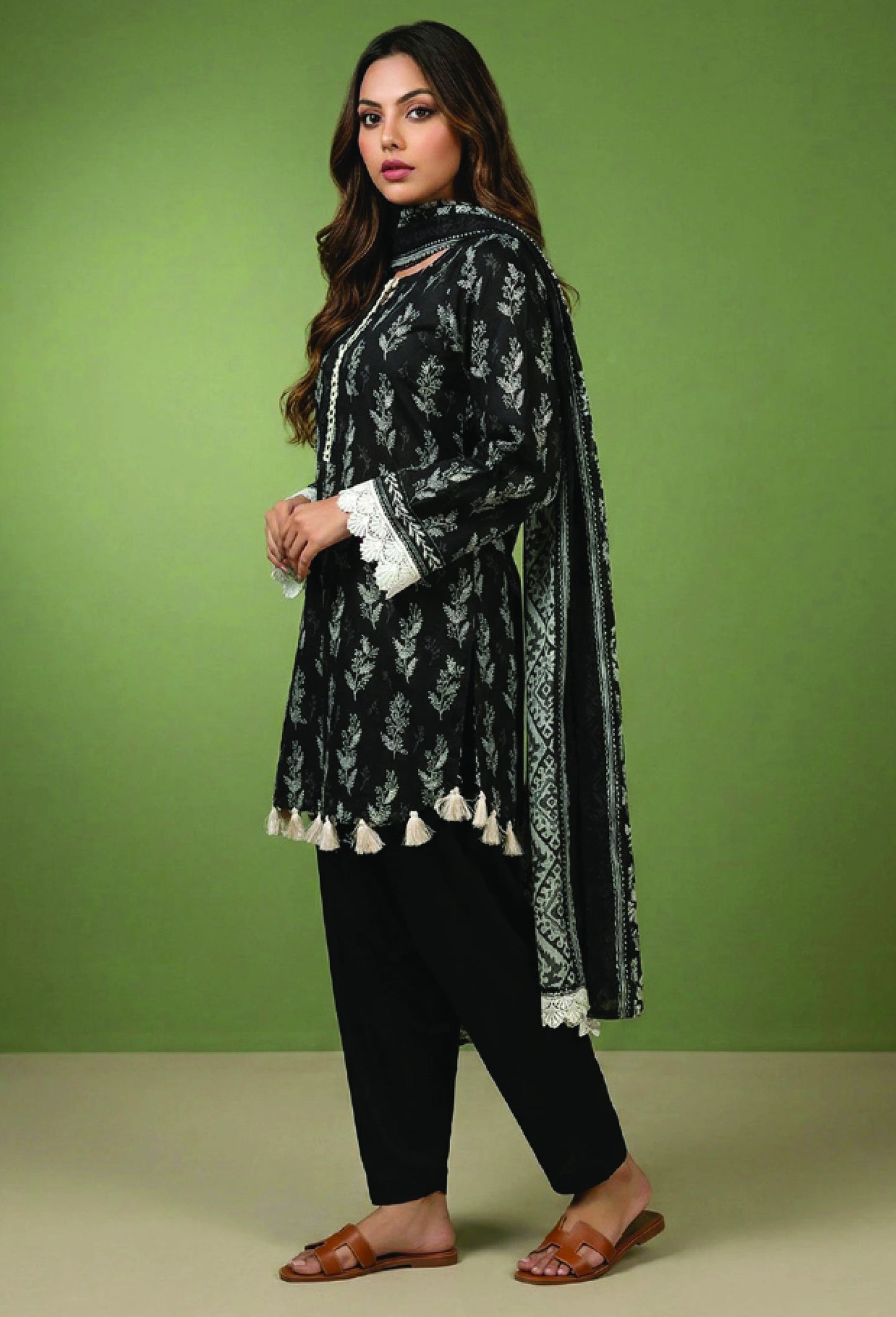 Digital Printed Lawn 3 PC Suit-ZR127