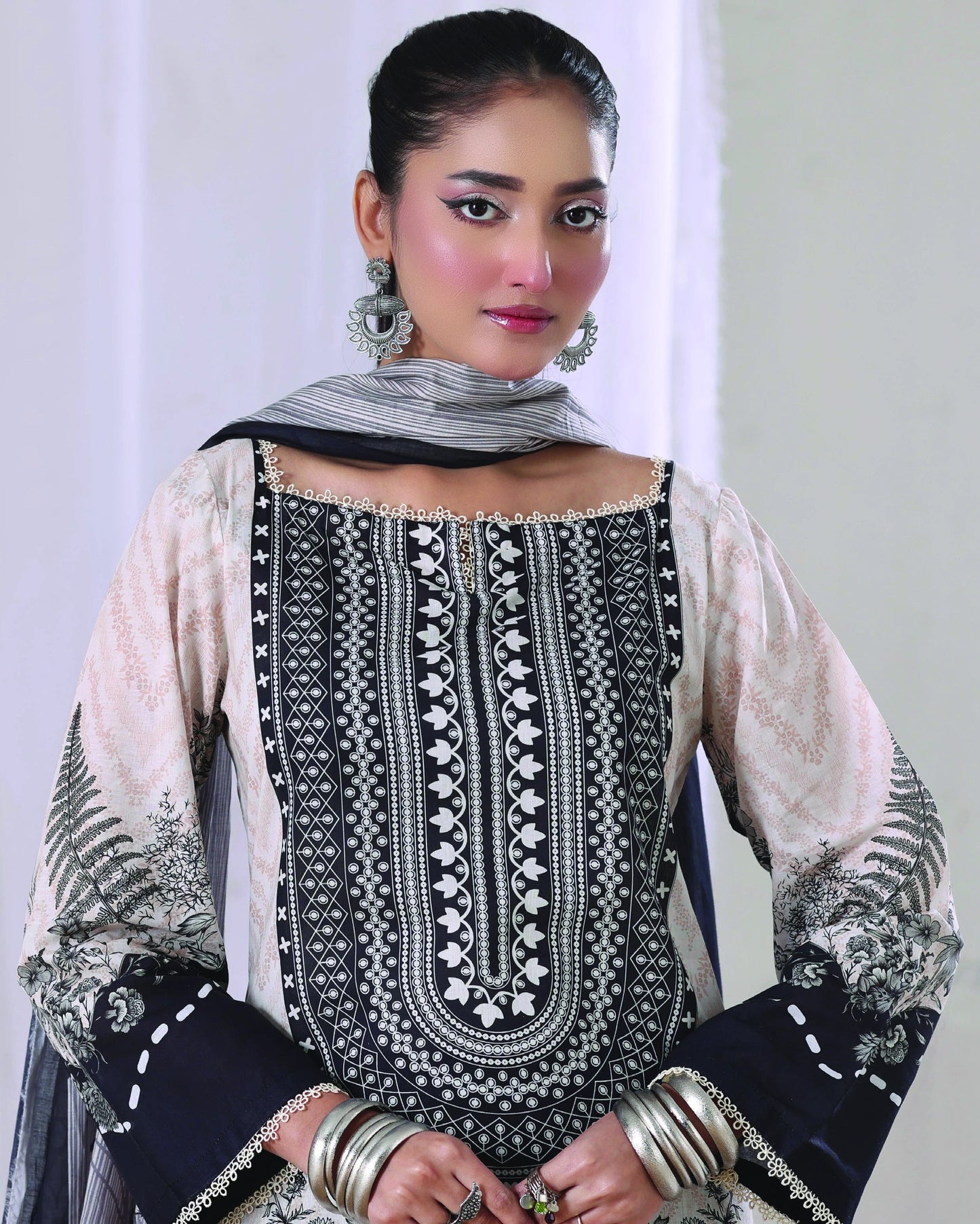Digital Printed Lawn 3PC-ZR180