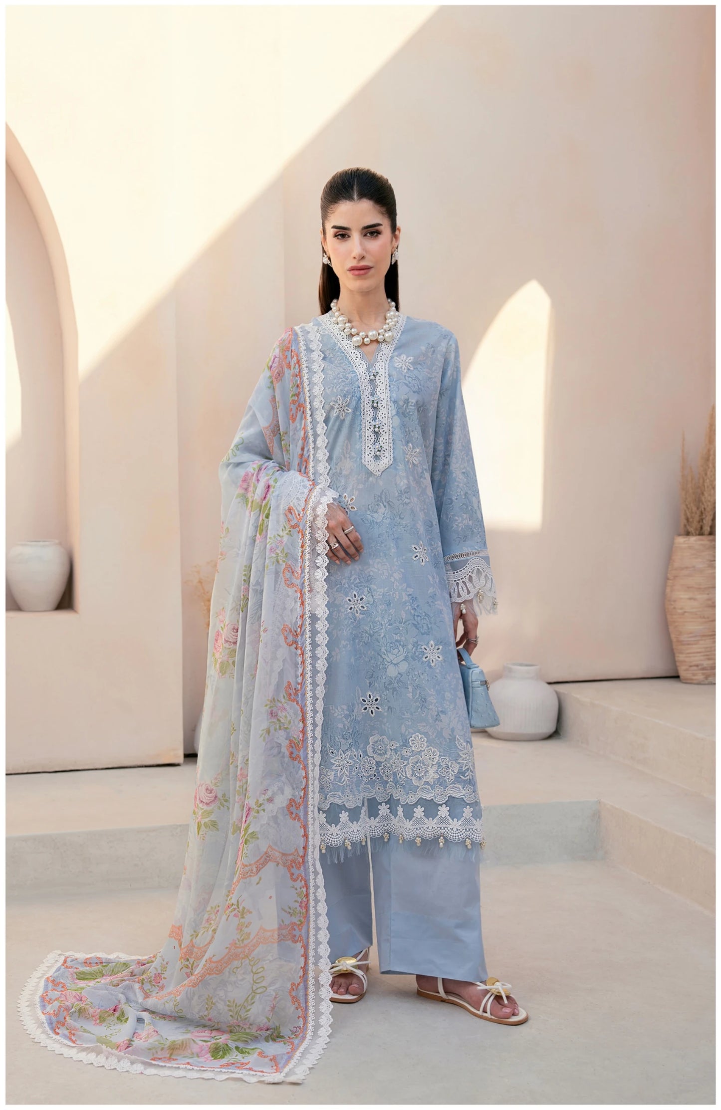 Embroidered Lawn 3 PC-ZR161