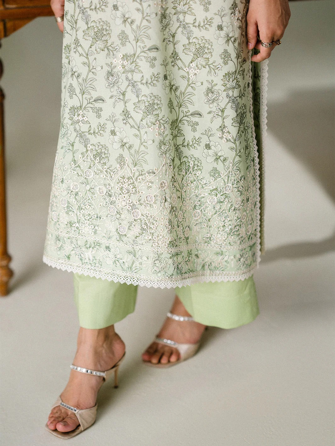 Unstitched 3PC Embroidered Lawn-ZR080