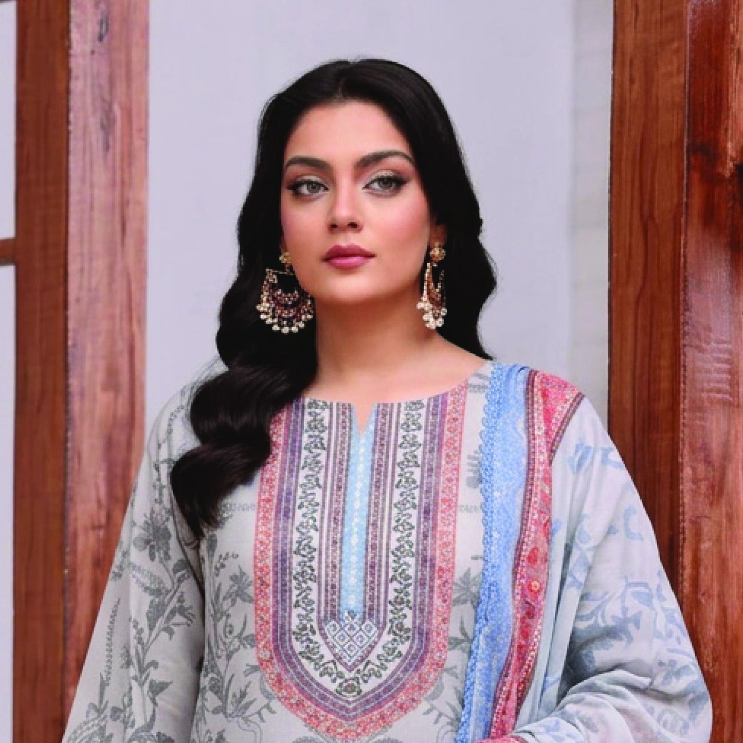 Digital Printed Lawn 3PC Suit-ZR192