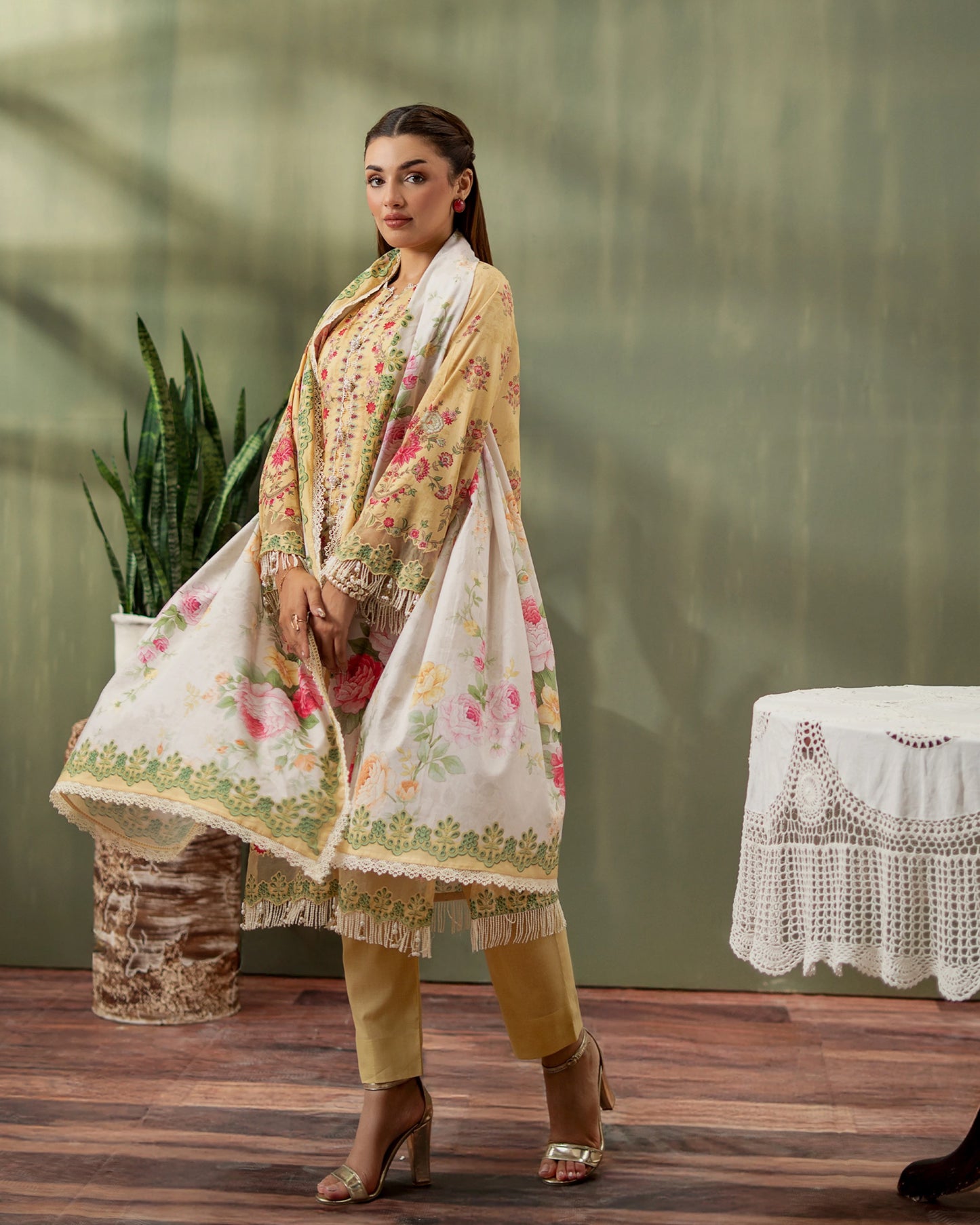 Premium Printed Lawn 3PC-ZR029