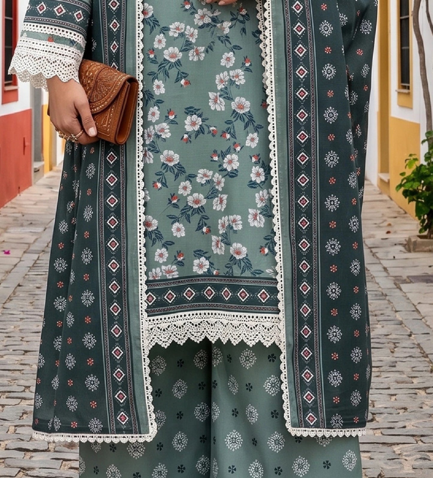 Printed Lawn 3 Piece Suit-ZR199