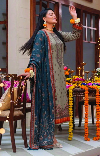 Digital Printed Lawn 3PC Suit-ZR193