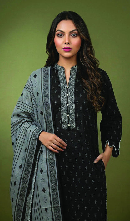 Digital Printed Lawn 3 PC Suit-ZR131