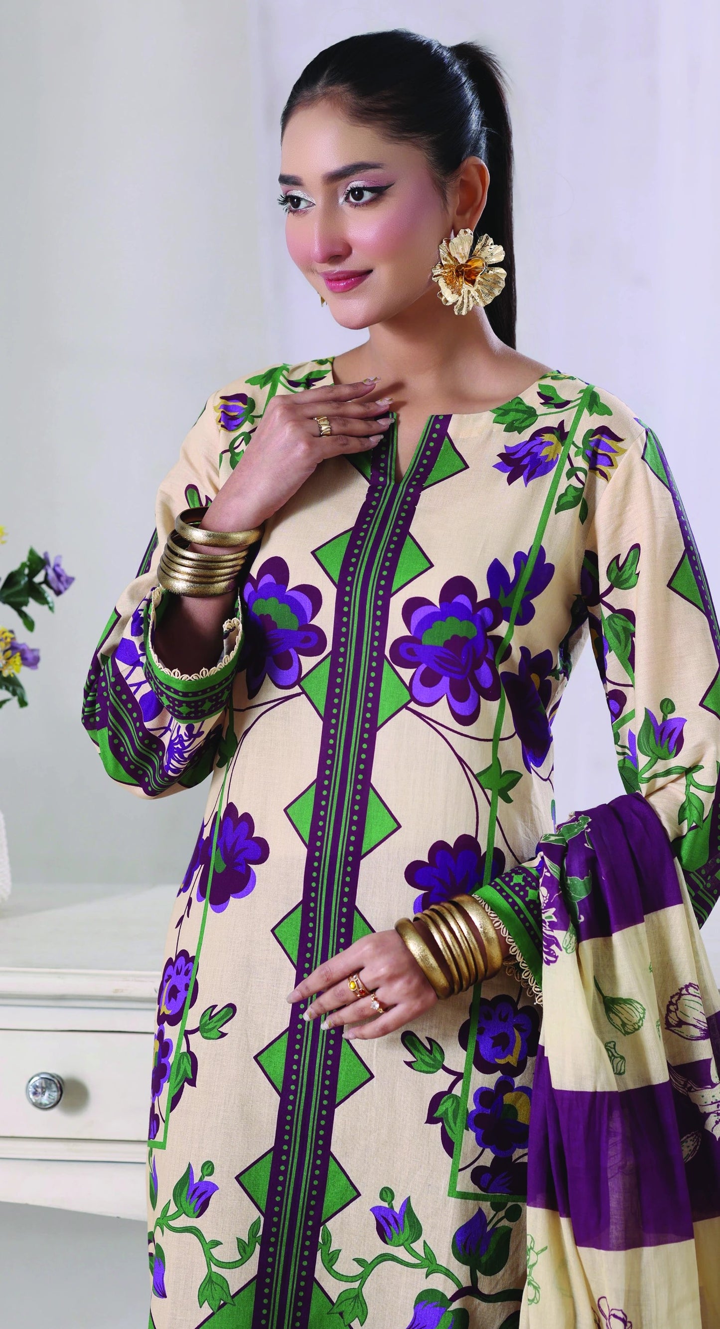 Digital Printed Lawn 3PC-ZR182