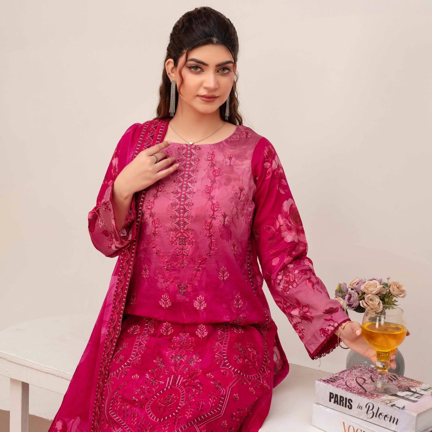 Embroidered Lawn 3PC Suit-ZR141